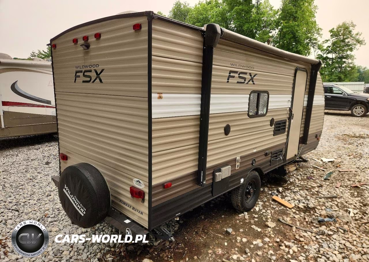 2018 Forest River Wildwoodfsx Camper VIN:4X4TWDW11JY091117 - 4