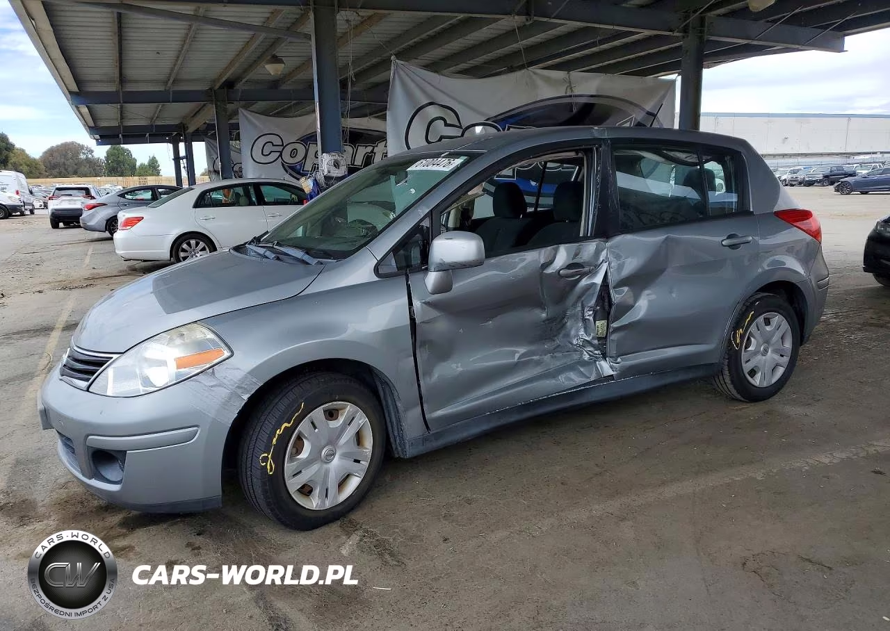 2011 Nissan Versa 1.8 S