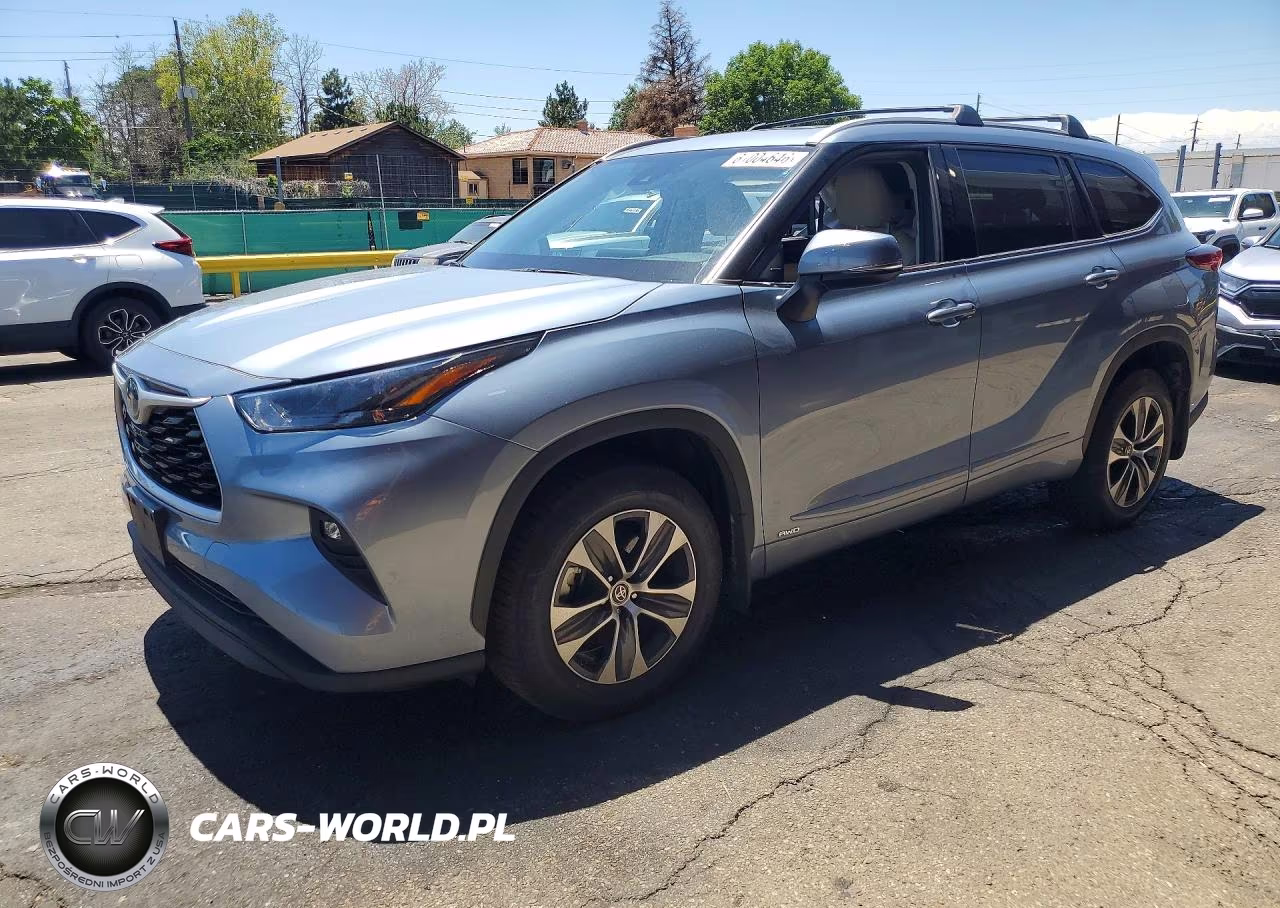2022 Toyota Highlander Hybrid Xle – zdjęcie 1 z 13