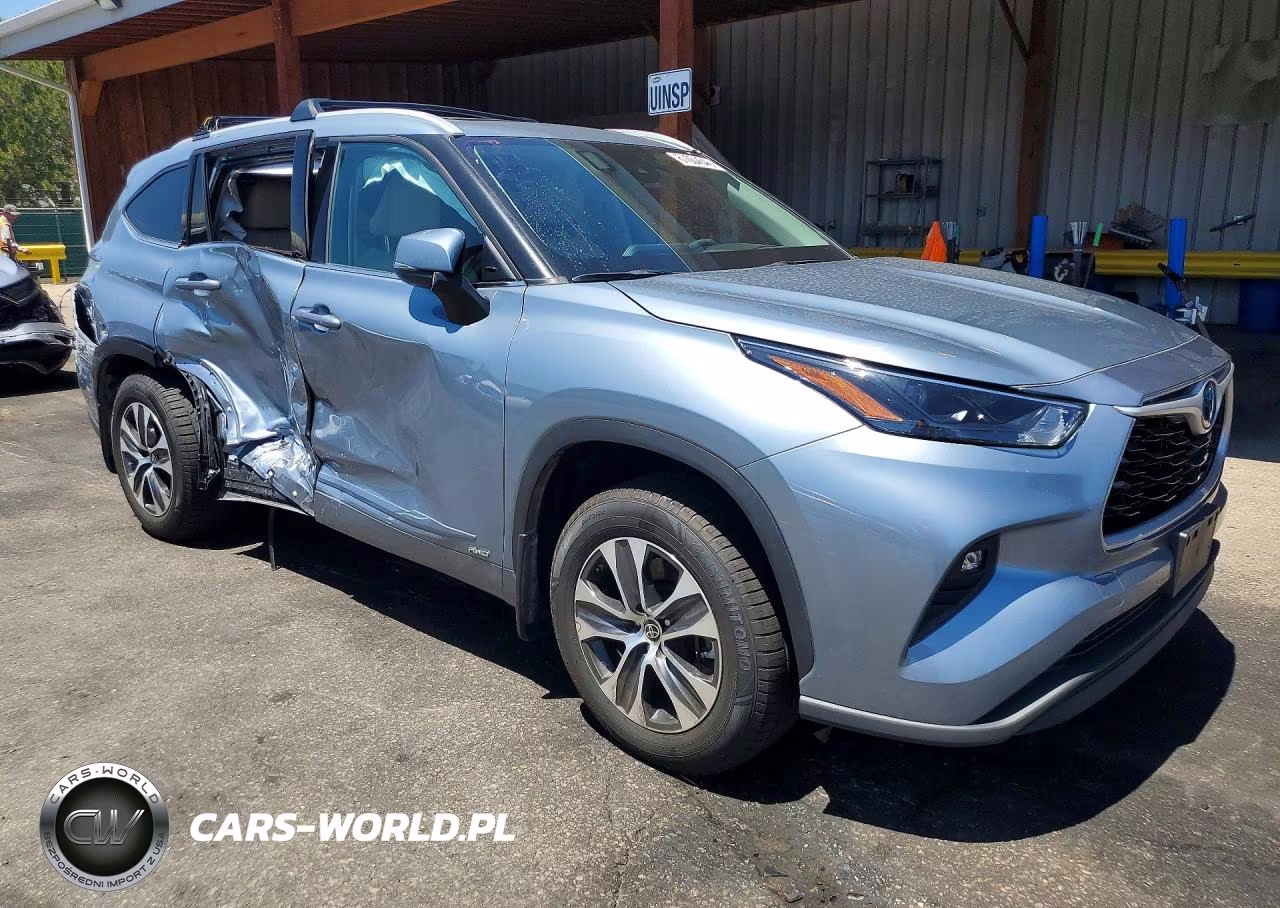 2022 Toyota Highlander Hybrid Xle VIN:5TDHBRCH7NS099729 - 4