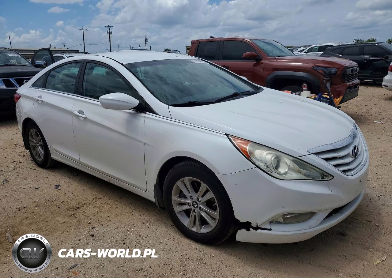 2013 Hyundai Sonata Gls VIN:5NPEB4AC4DH779265 - 4