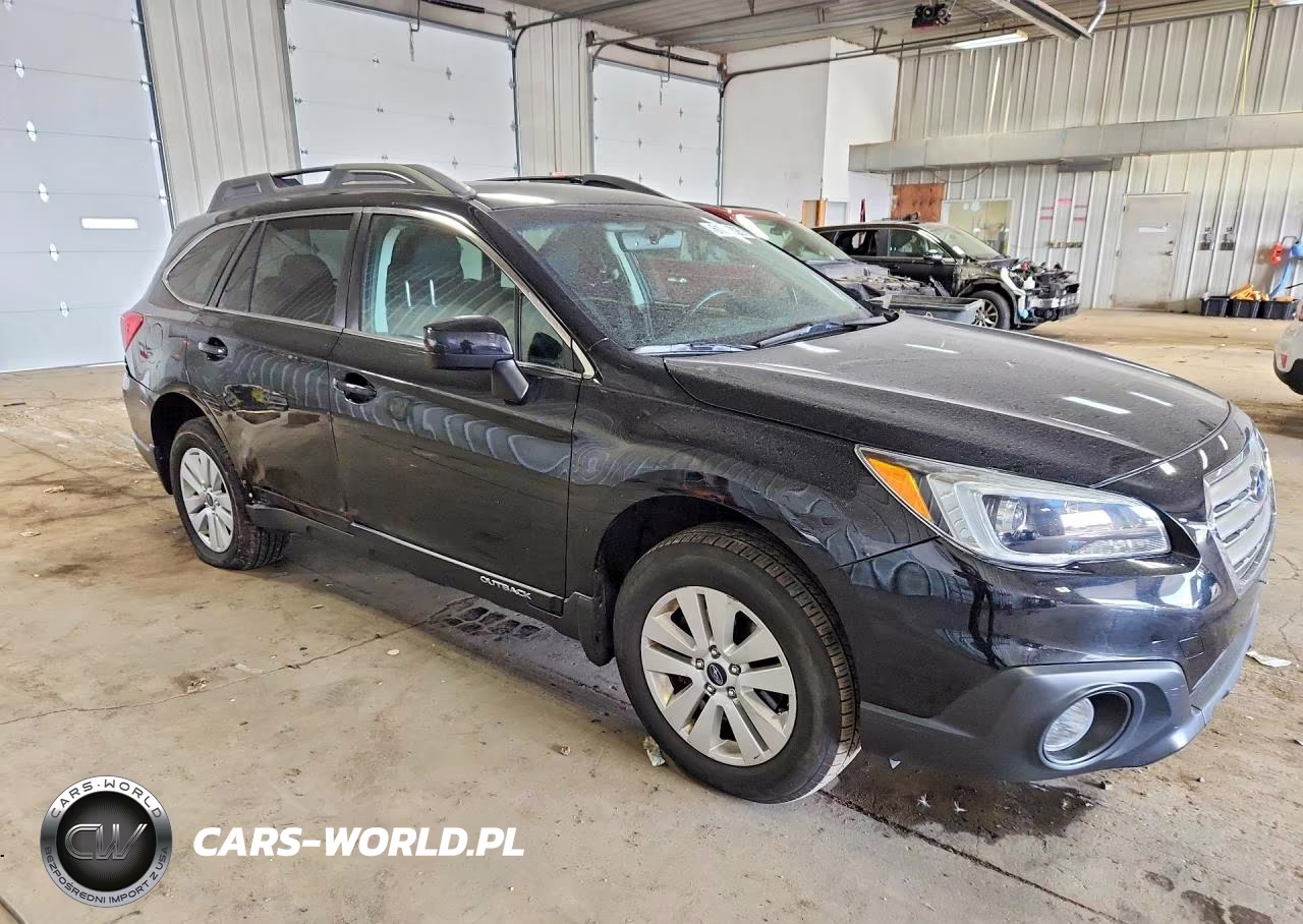 2017 Subaru Outback 2.5I Premium VIN:4S4BSACC2H3320568 - 4