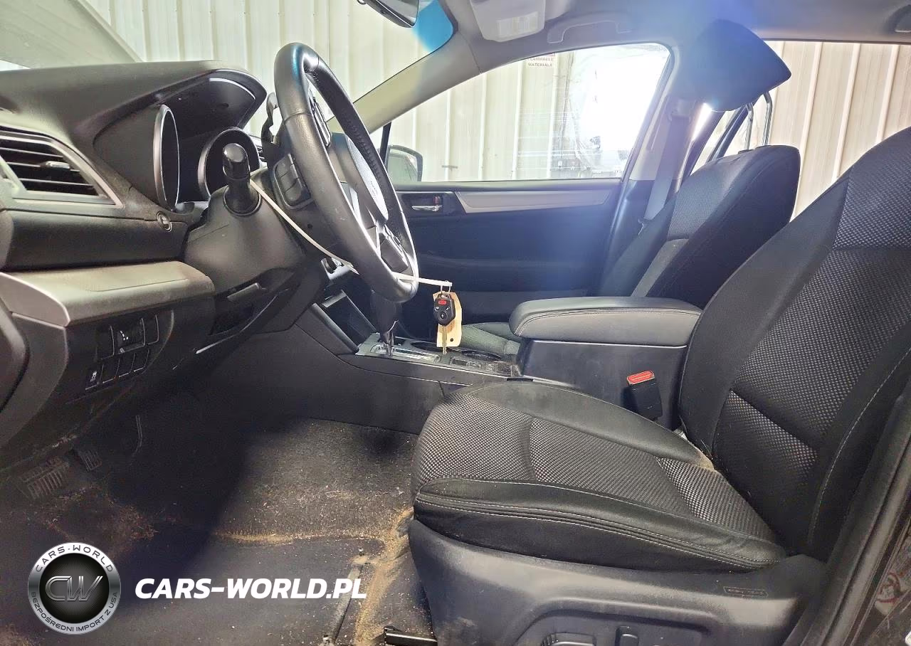 2017 Subaru Outback 2.5I Premium VIN:4S4BSACC2H3320568 - 7