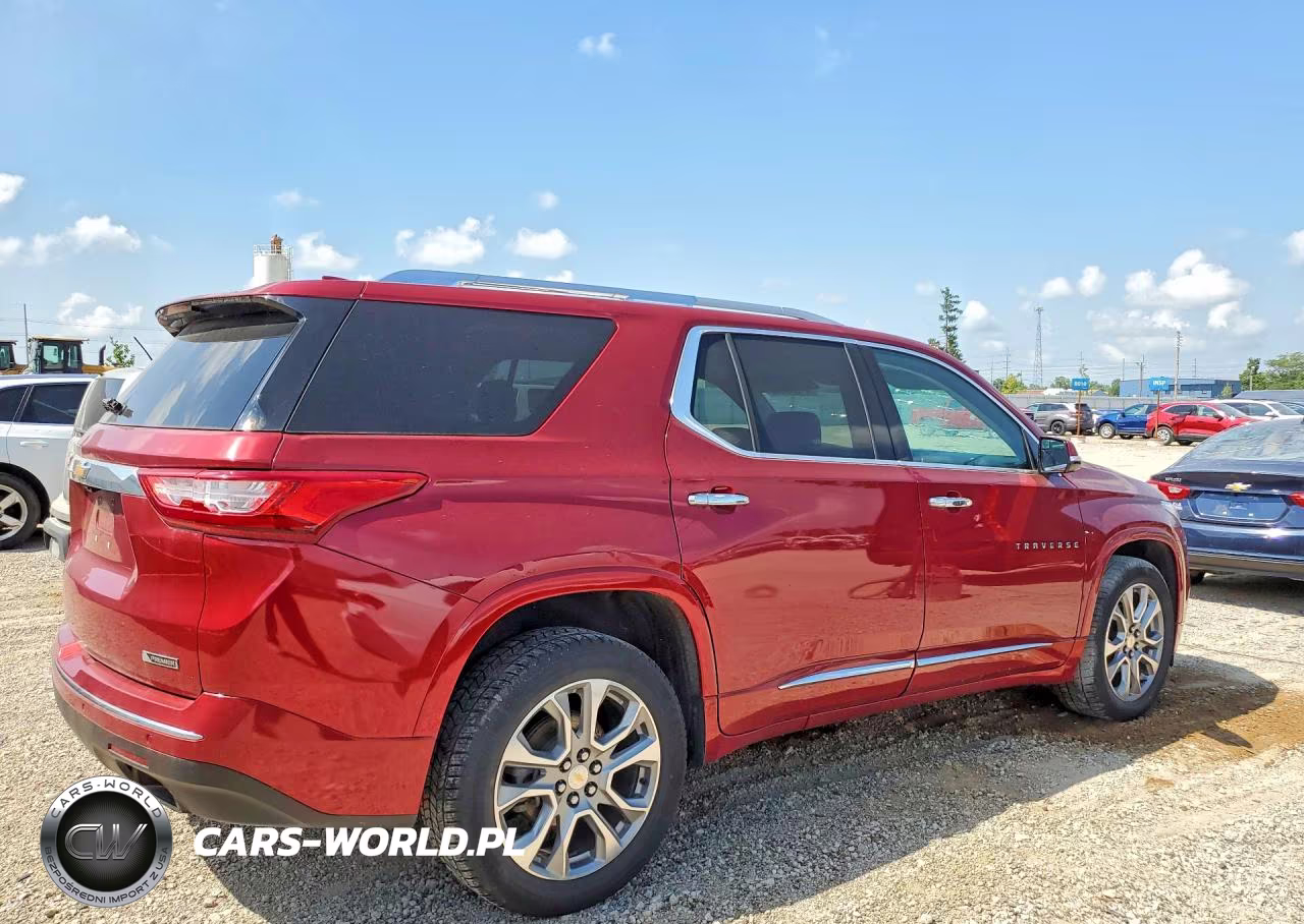 2018 Chevrolet Traverse Premier VIN:1GNEVJKW7JJ110187 - 3