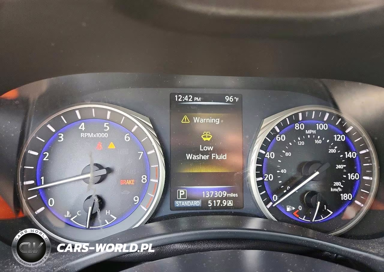 2014 Infiniti Q50 Premium VIN:JN1BV7AR1EM696824 - 9