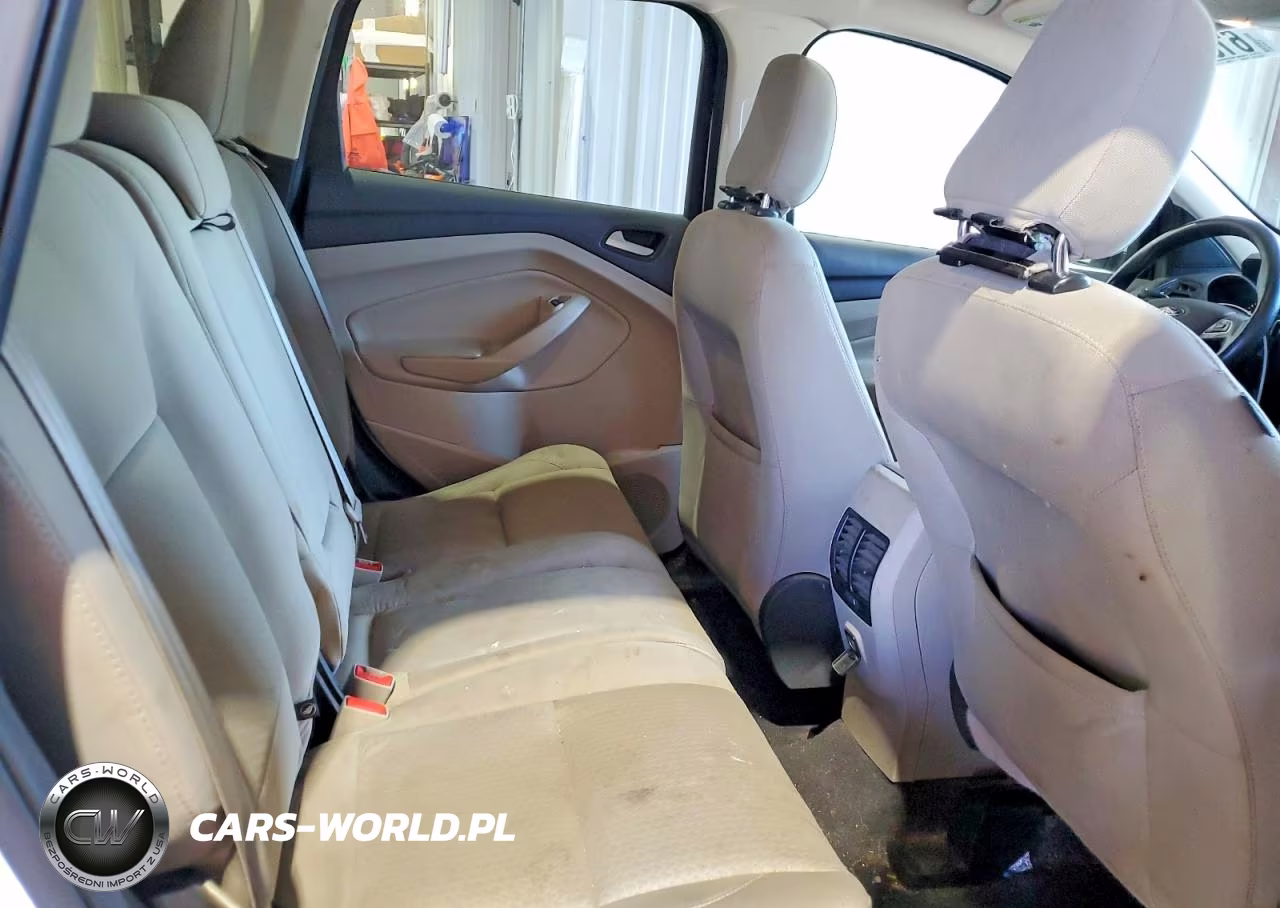 2018 Ford Escape Se VIN:1FMCU9GD6JUB45323 - 11
