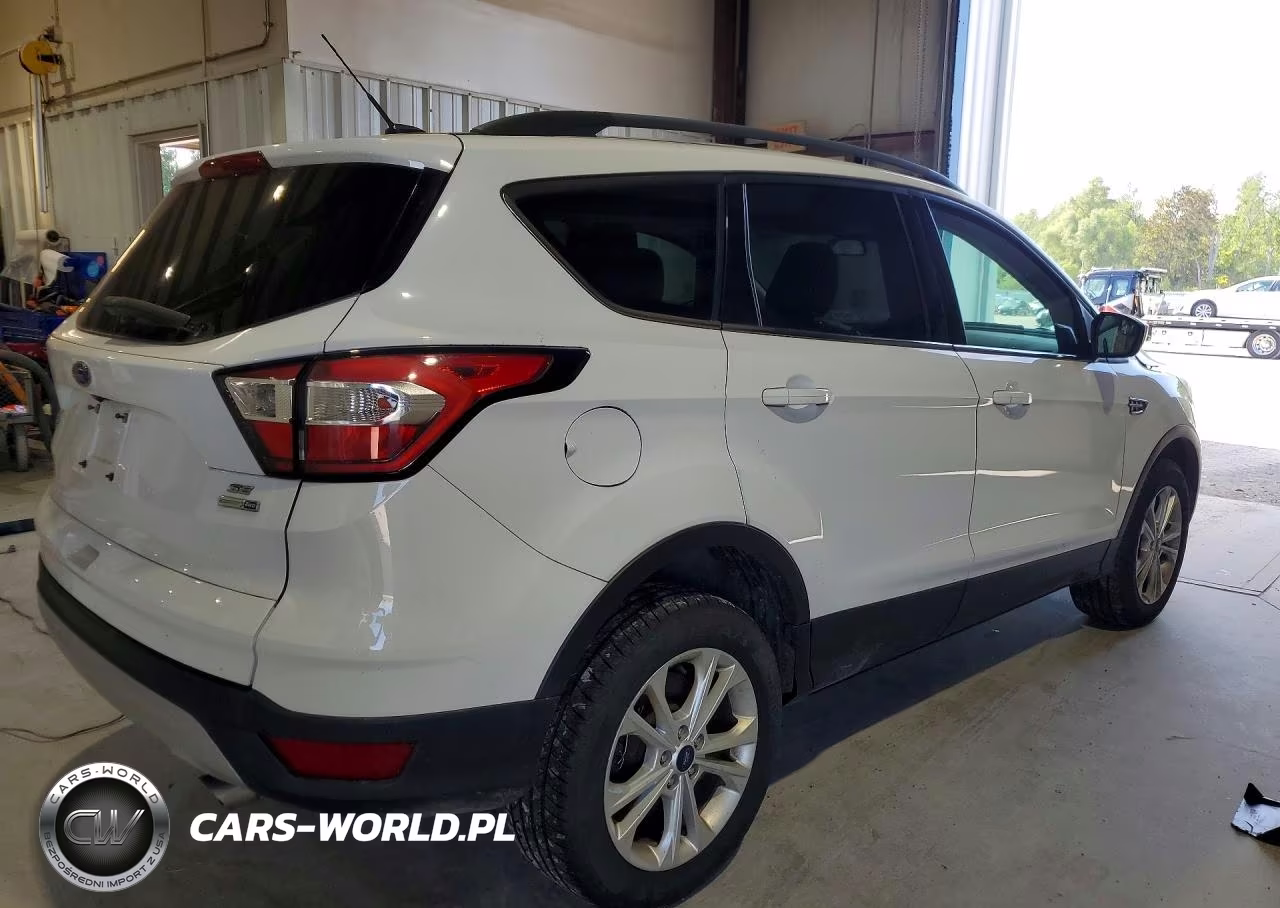 2018 Ford Escape Se VIN:1FMCU9GD6JUB45323 - 3