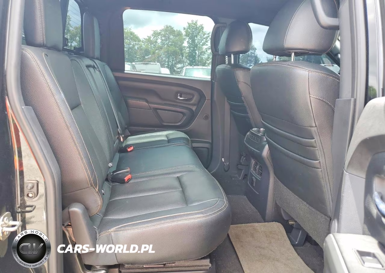 2018 Nissan Titan Xd Sl VIN:1N6BA1F43JN516148 - 10