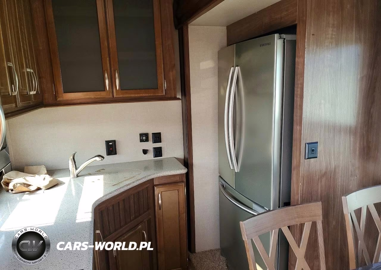 2017 Keystone Montana Camper VIN:4YDF37523HA740066 - 6
