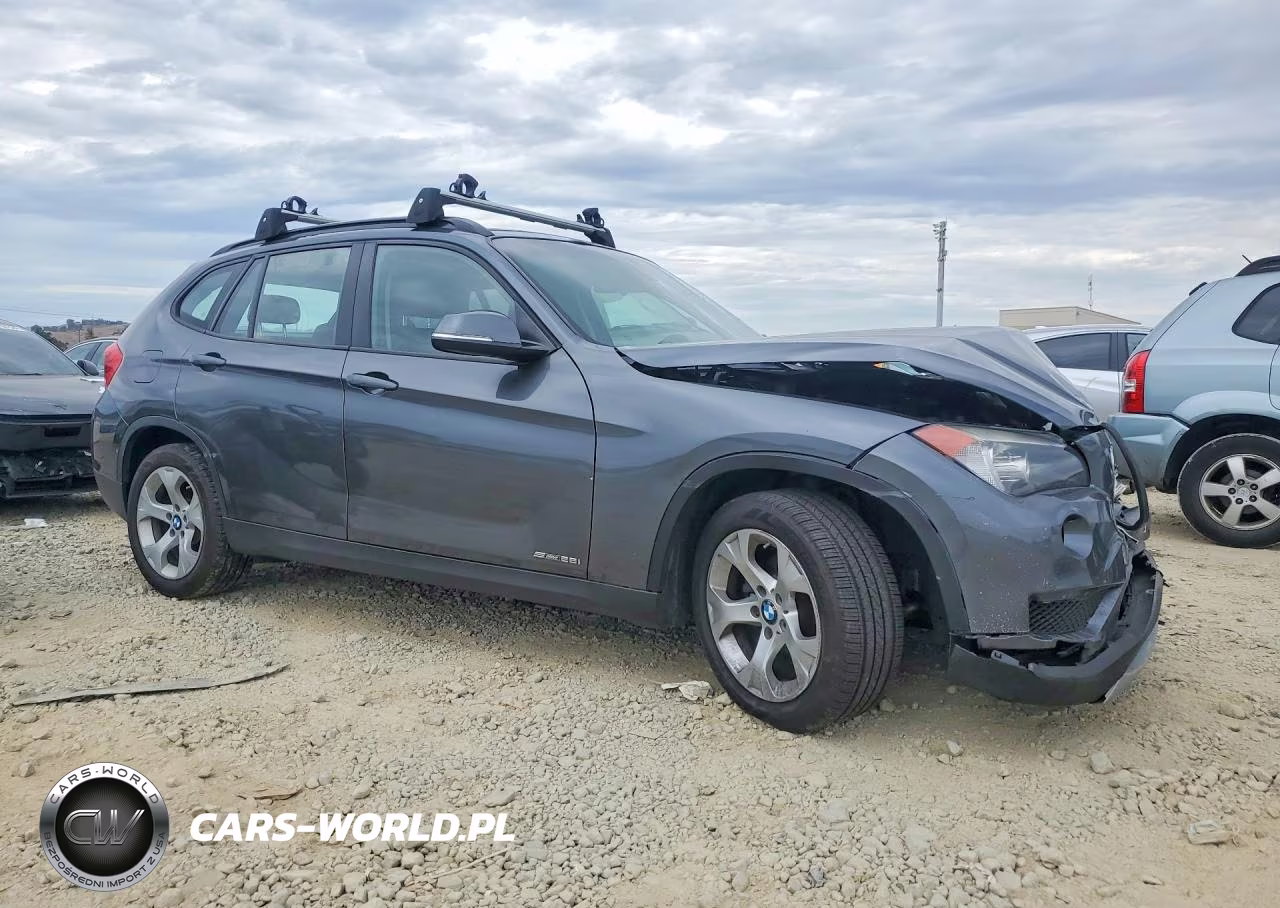 2014 BMW X1 Sdrive28I VIN:WBAVM1C54EVW49184 - 4
