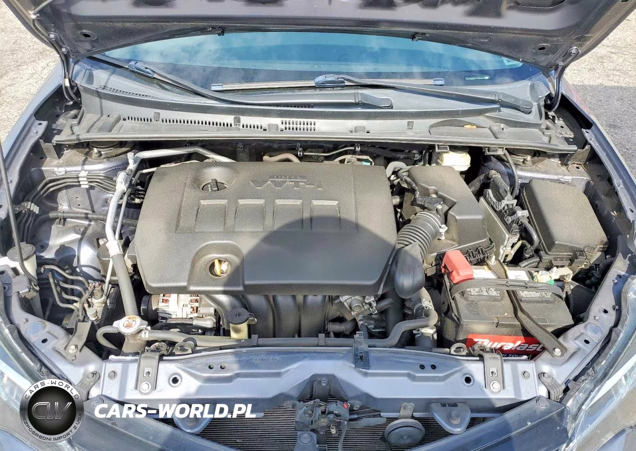 2018 Toyota Corolla Le VIN:5YFBURHE5JP855429 - 11