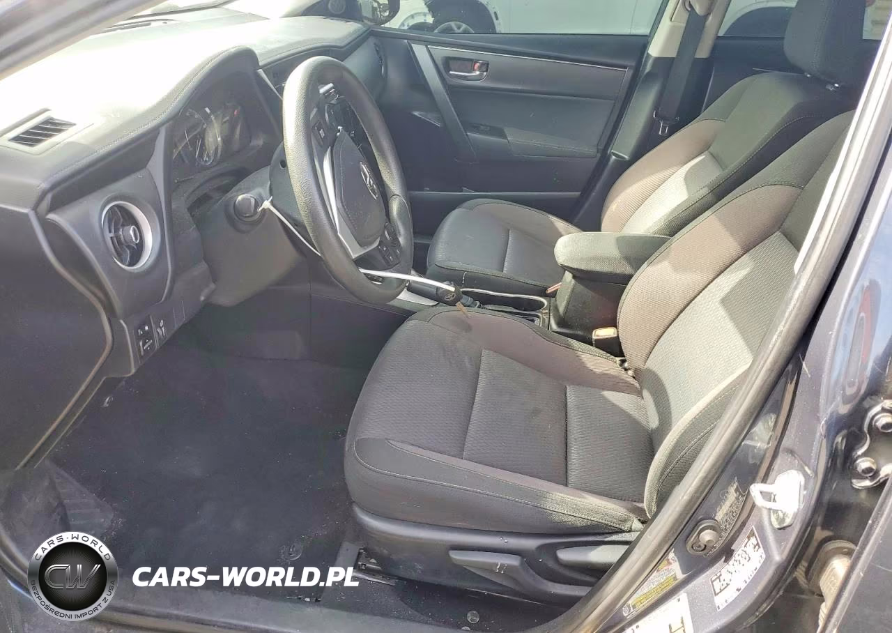 2018 Toyota Corolla Le VIN:5YFBURHE5JP855429 - 7