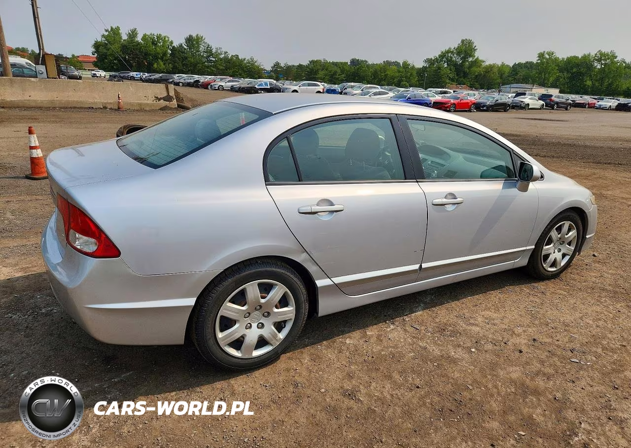 2011 Honda Civic Lx VIN:2HGFA1F53BH504784 - 3