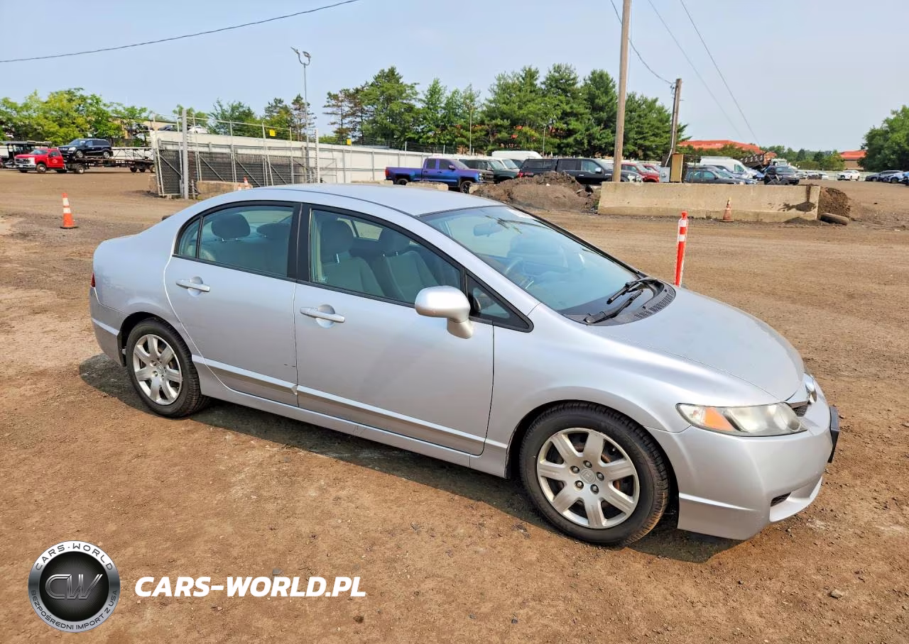 2011 Honda Civic Lx VIN:2HGFA1F53BH504784 - 4