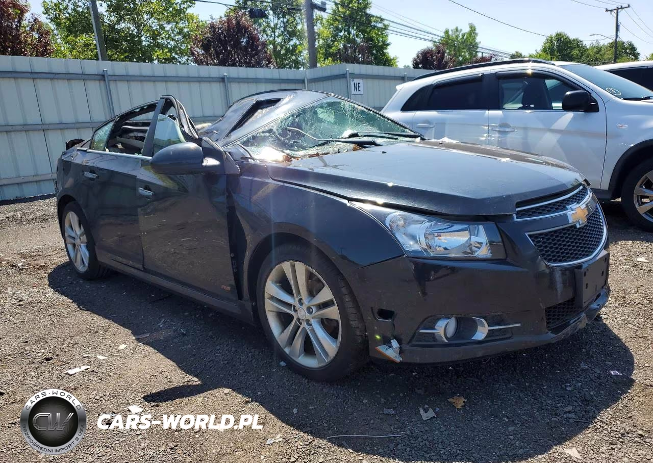 2013 Chevrolet Cruze Ltz VIN:1G1PG5SB8D7110709 - 4