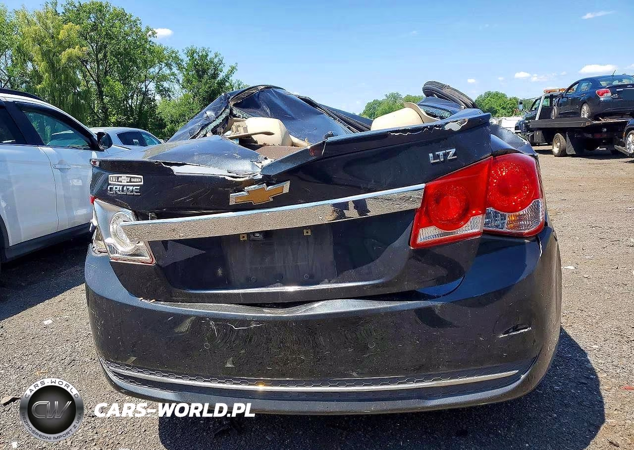 2013 Chevrolet Cruze Ltz VIN:1G1PG5SB8D7110709 - 6