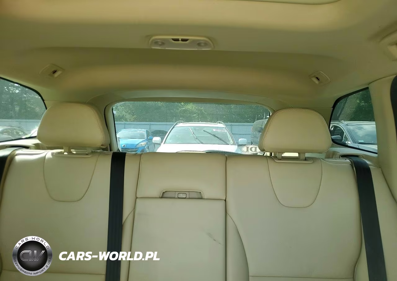 2015 Volvo Xc60 T6 Premier+ VIN:YV4902RC8F2571598 - 10