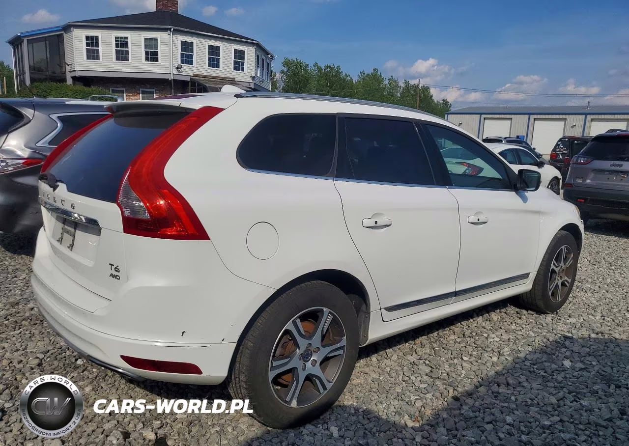 2015 Volvo Xc60 T6 Premier+ VIN:YV4902RC8F2571598 - 3