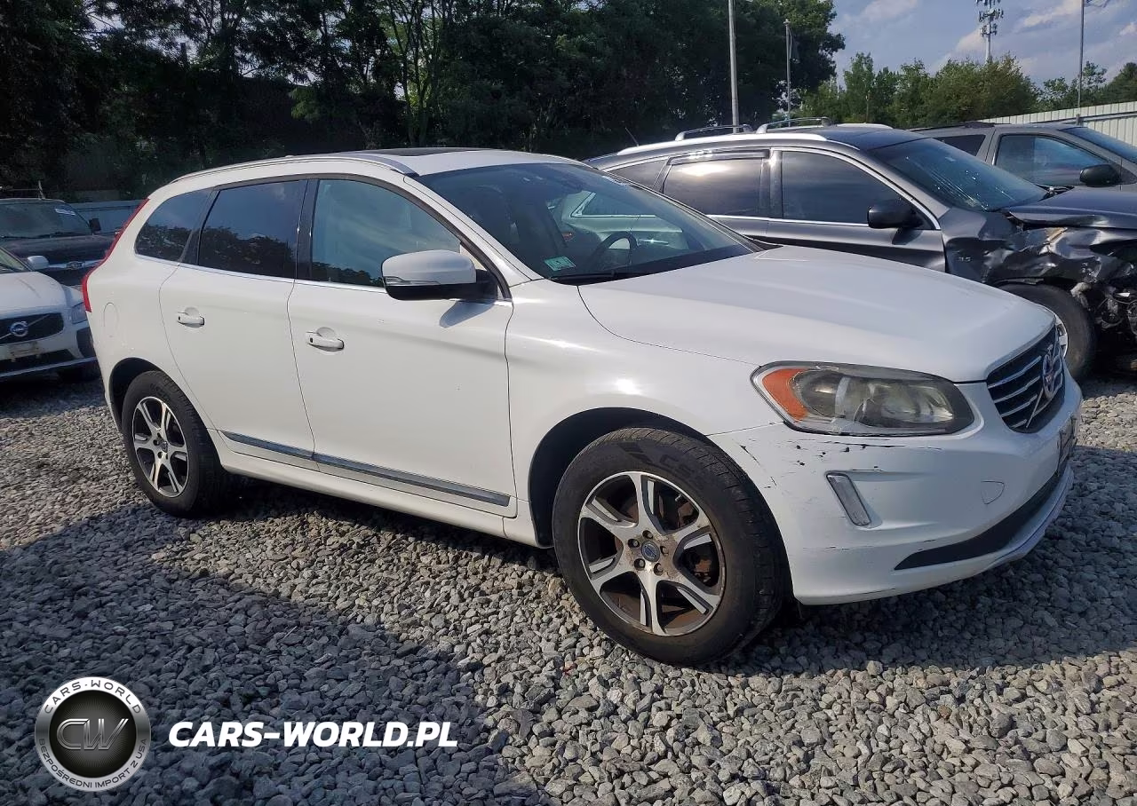 2015 Volvo Xc60 T6 Premier+ VIN:YV4902RC8F2571598 - 4