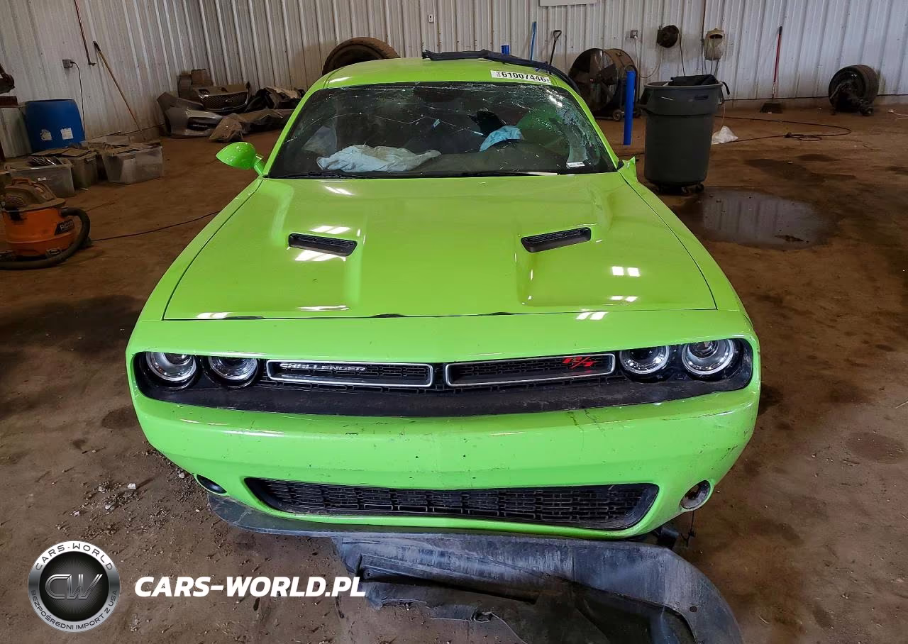 2015 Dodge Challenger Sxt VIN:2C3CDZAT1FH758355 - 5