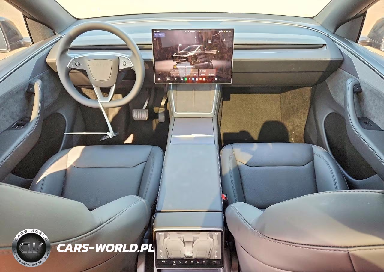 2026 Tesla Model Y VIN:7SAYGDEE8TA693819 - 8