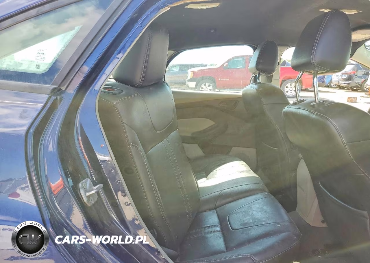 2012 Ford Focus Se VIN:1FAHP3F22CL131559 - 10
