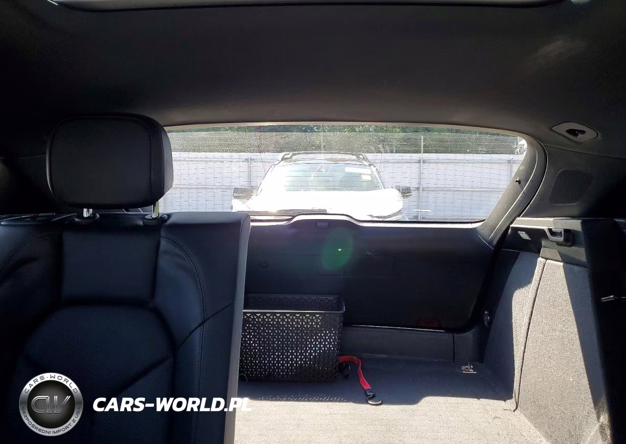 2018 Porsche Macan VIN:WP1AA2A54JLB00639 - 10