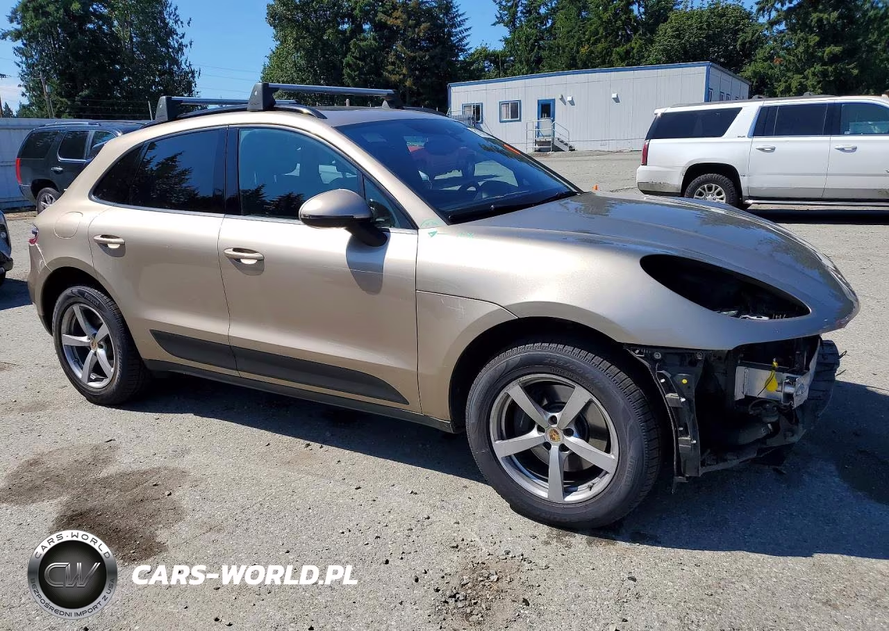 2018 Porsche Macan VIN:WP1AA2A54JLB00639 - 4