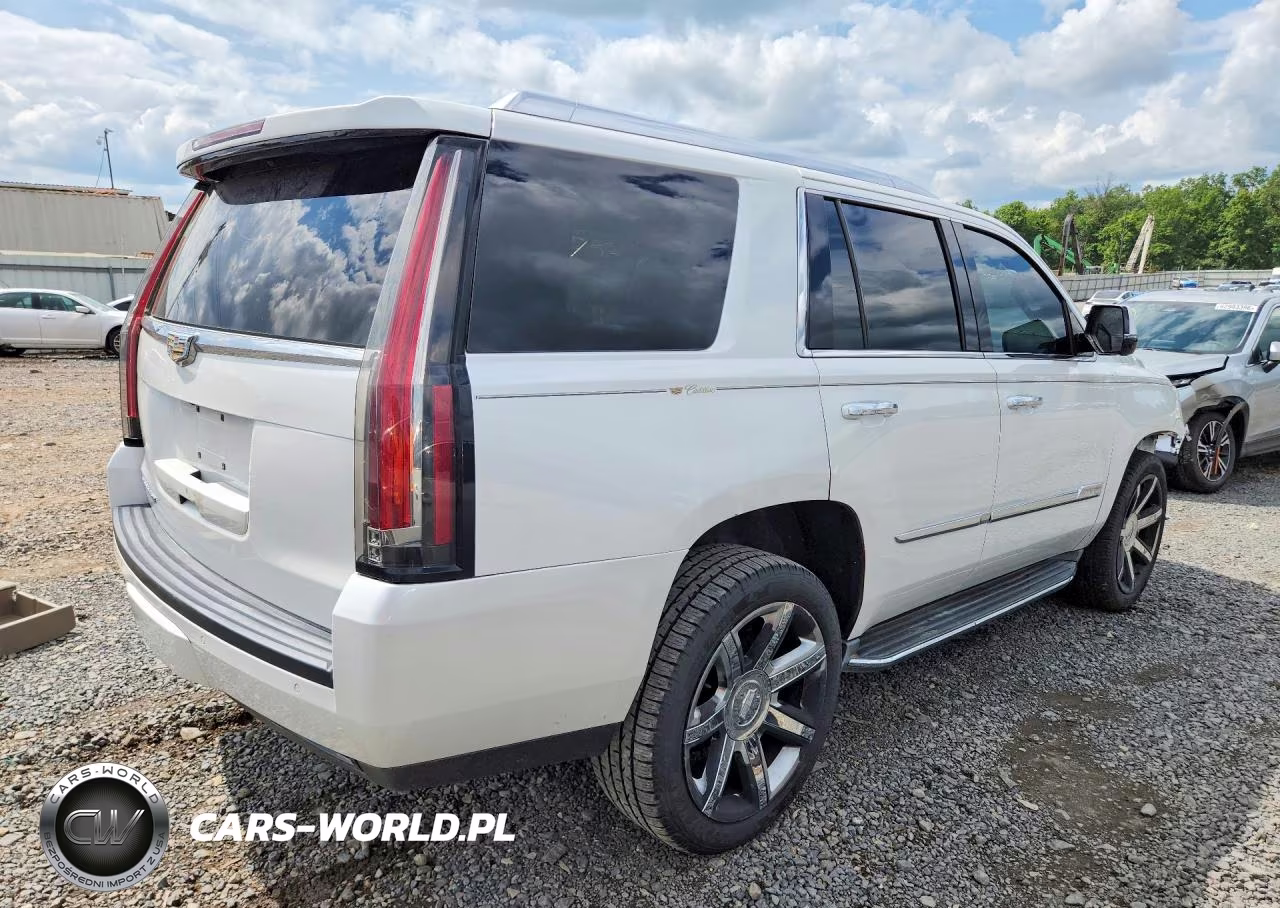2016 Cadillac Escalade Luxury VIN:1GYS4BKJ3GR320220 - 3