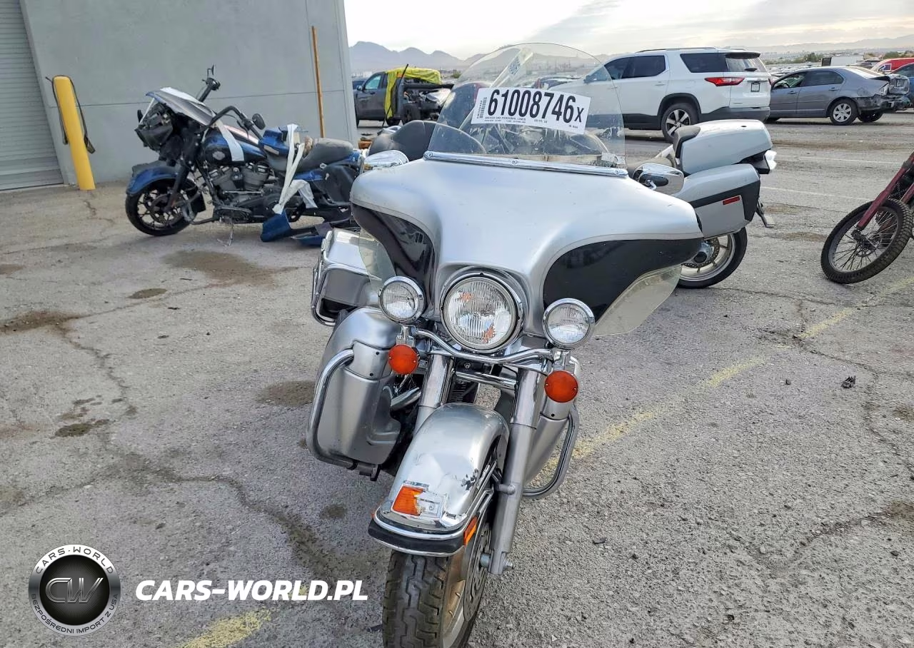 2003 Harley-Davidson Flhtcui Anniversary VIN:1HD1FCW453Y605649 - 2