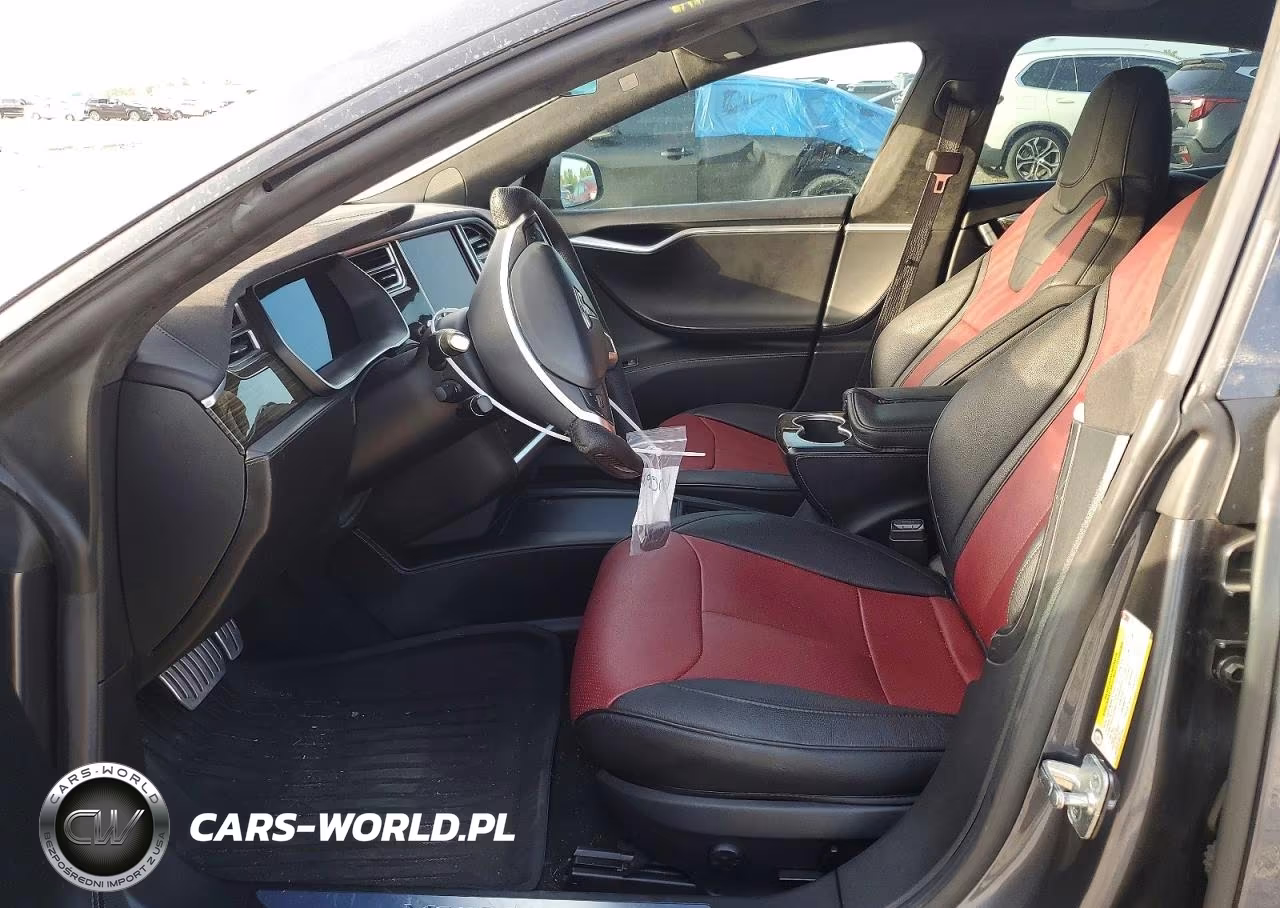 2016 Tesla Model S VIN:5YJSA1E46GF136510 - 7
