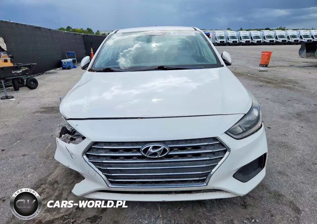 2019 Hyundai Accent Se VIN:3KPC24A34KE077018 - 5