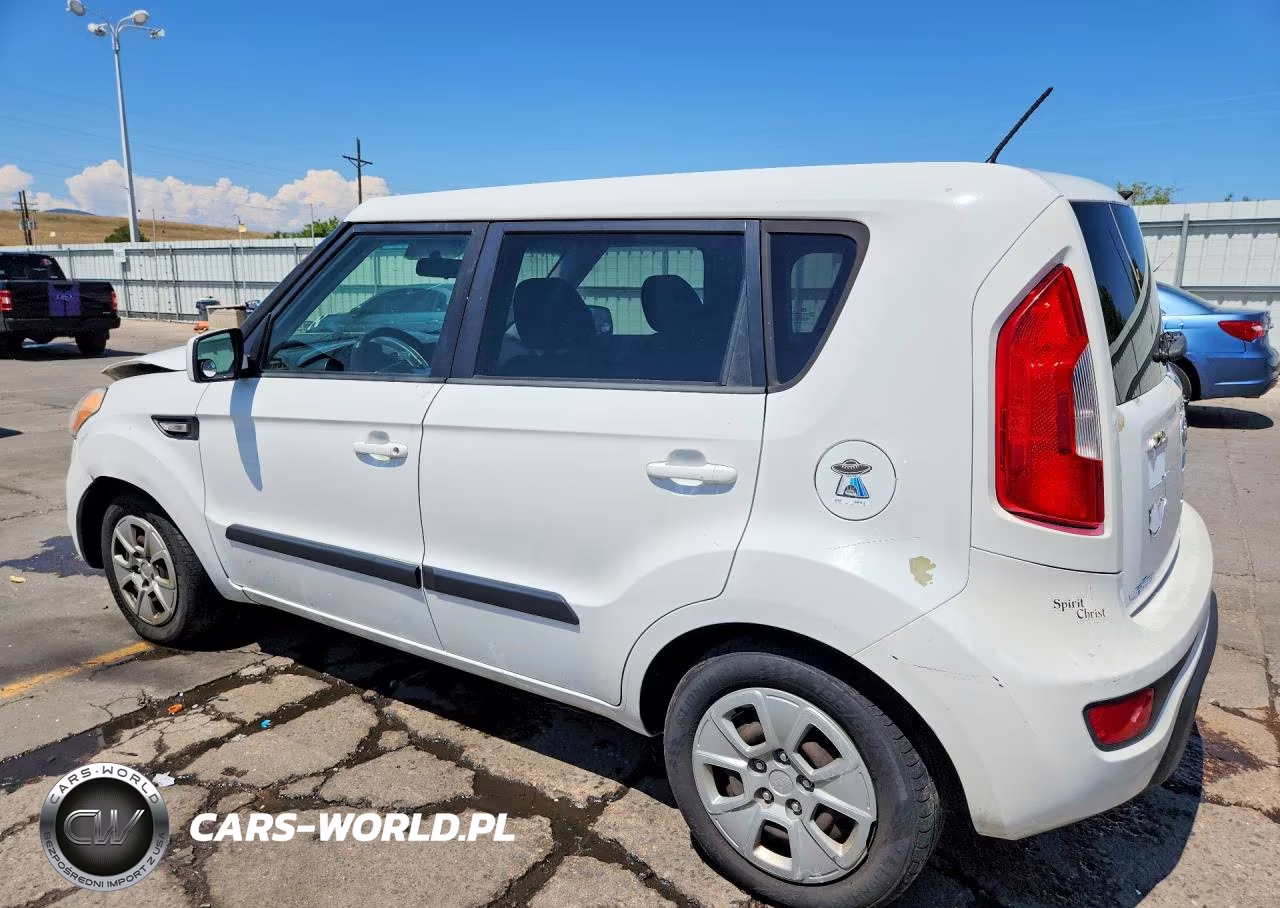 2012 Kia Soul Base VIN:KNDJT2A59C7391601 - 2