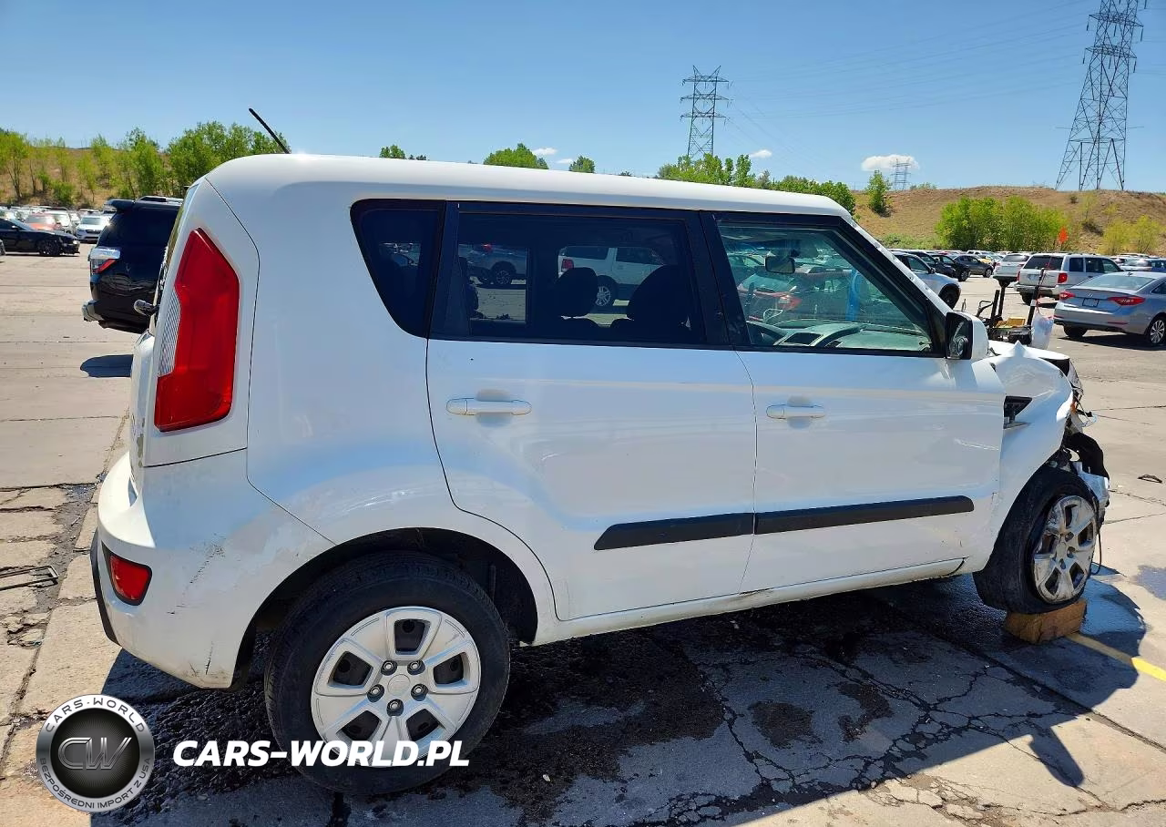 2012 Kia Soul Base VIN:KNDJT2A59C7391601 - 3
