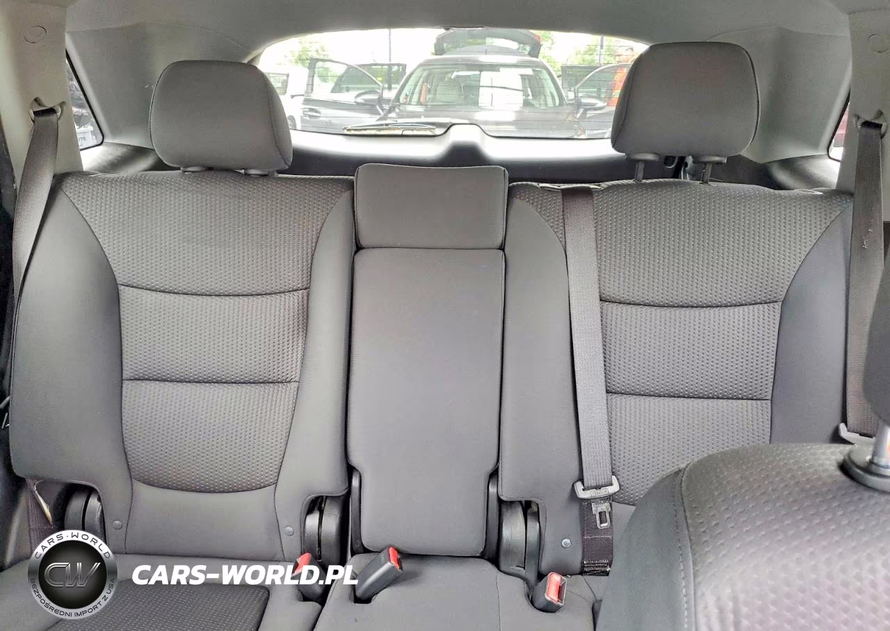 2013 Kia Sorento Lx VIN:5XYKT3A12DG326200 - 10
