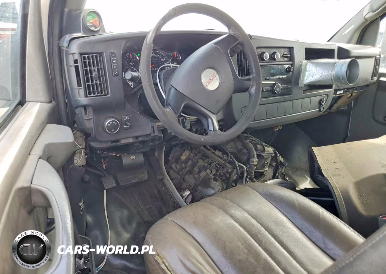 2010 GMC Savana Cutaway G3500 VIN:1GD1G2AAXA1902407 - 8