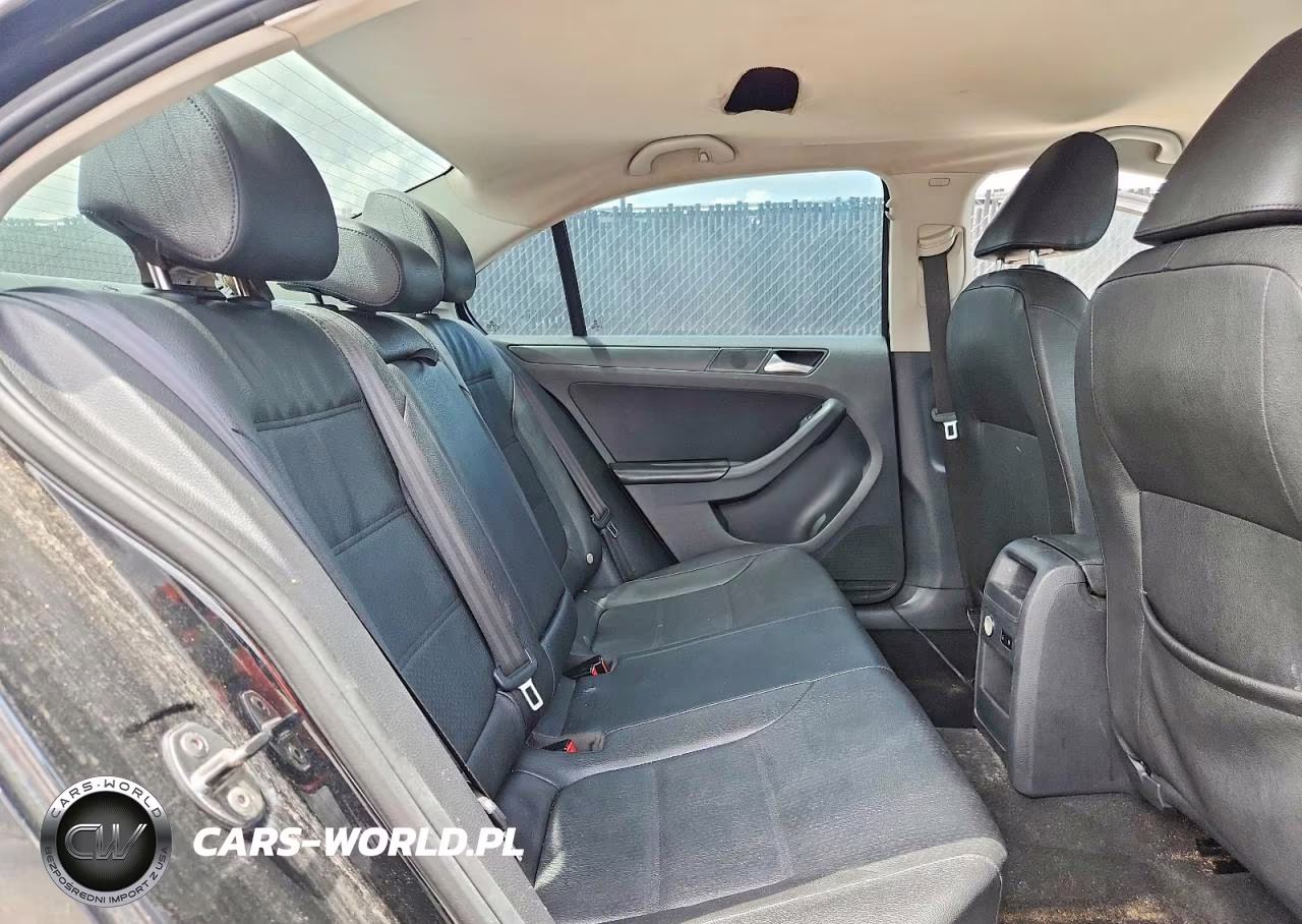 2012 Volkswagen Jetta Se VIN:3VWDP7AJ9CM411943 - 10