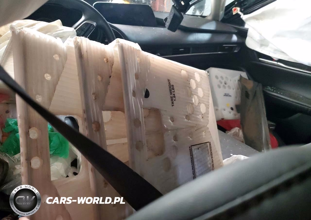 2024 Mazda 3 Preferred VIN:3MZBPACM2RM415479 - 8