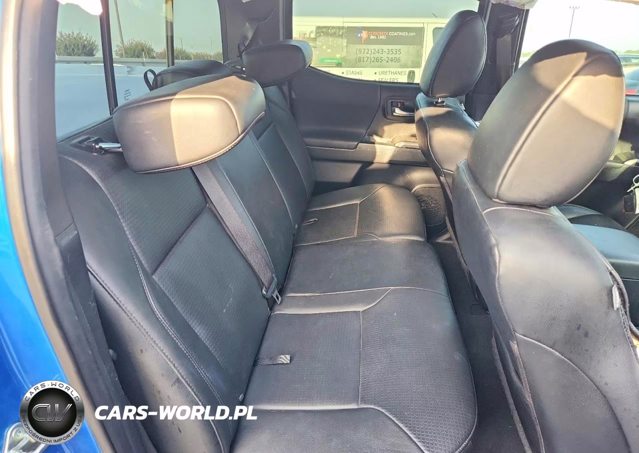 2018 Toyota Tacoma Trd Sport VIN:5TFDZ5BN6JX035289 - 10