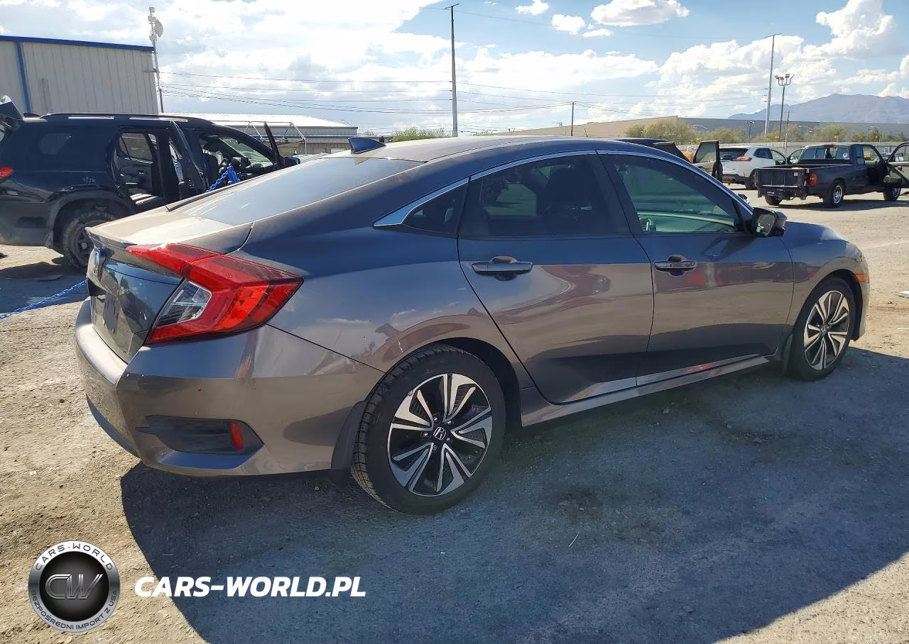 2018 Honda Civic Ex VIN:JHMFC1F35JX001757 - 3