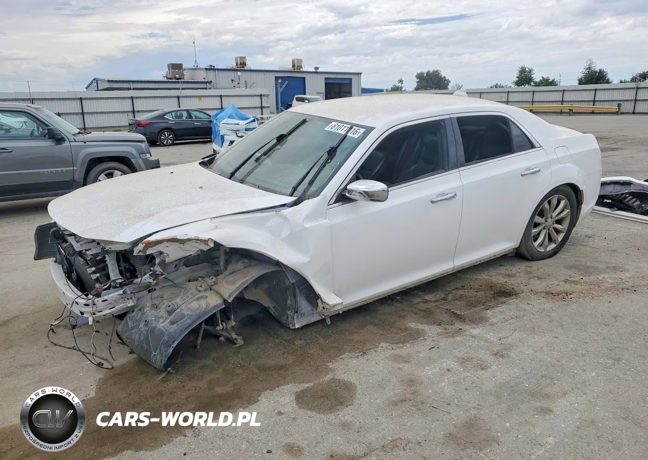 2018 Chrysler 300 Limited – zdjęcie 1 z 13