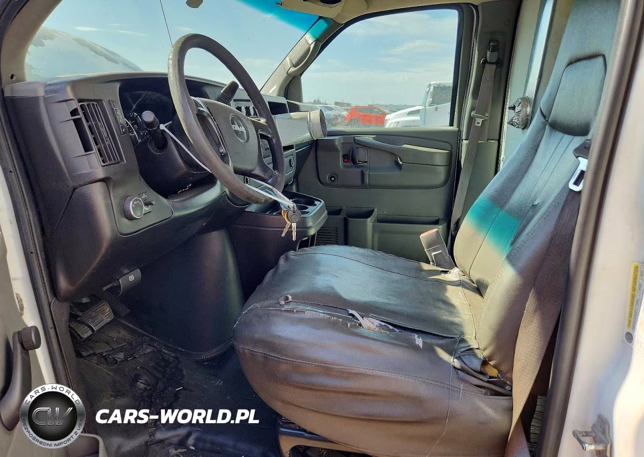 2010 GMC Savana Cutaway G3500 VIN:1GD1G2AA6A1902470 - 7