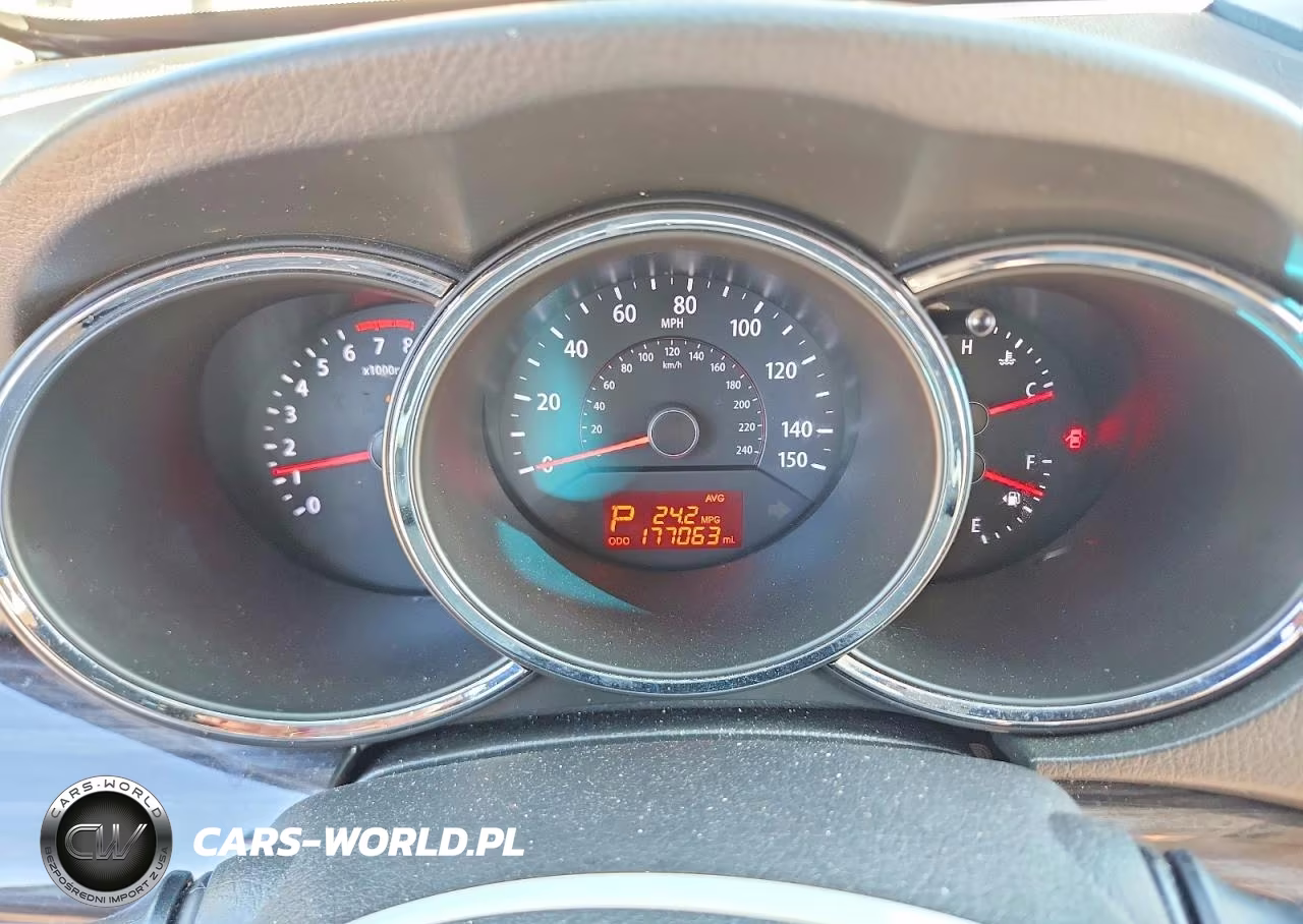 2012 Kia Sorento Lx VIN:5XYKT3A12CG292175 - 9