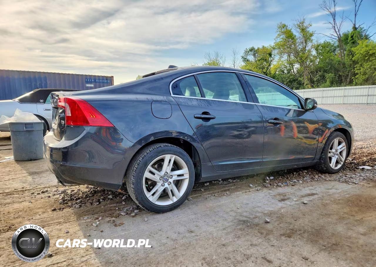 2015 Volvo S60 Premier+ VIN:YV140MFCXF1311622 - 3
