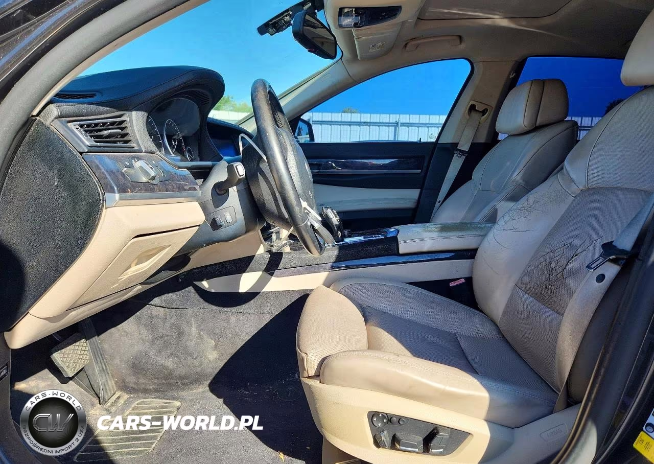2009 BMW 750 Li VIN:WBAKB835X9CY62319 - 7