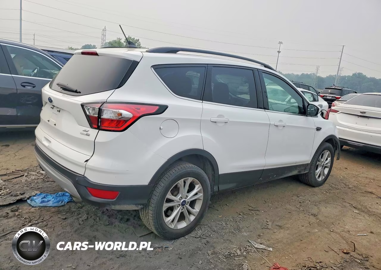 2018 Ford Escape Se VIN:1FMCU9GD2JUB23061 - 3