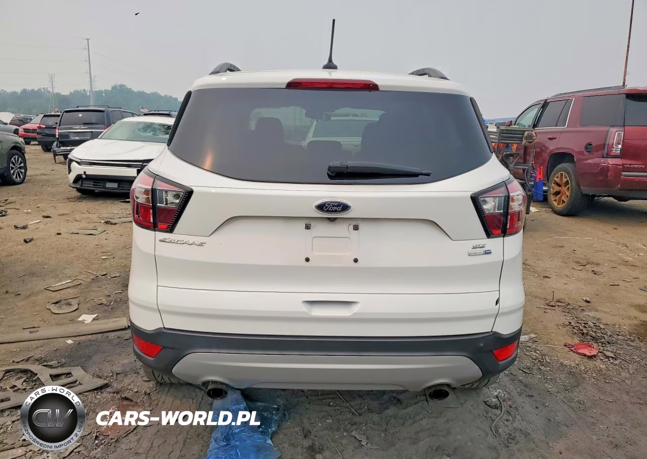 2018 Ford Escape Se VIN:1FMCU9GD2JUB23061 - 6