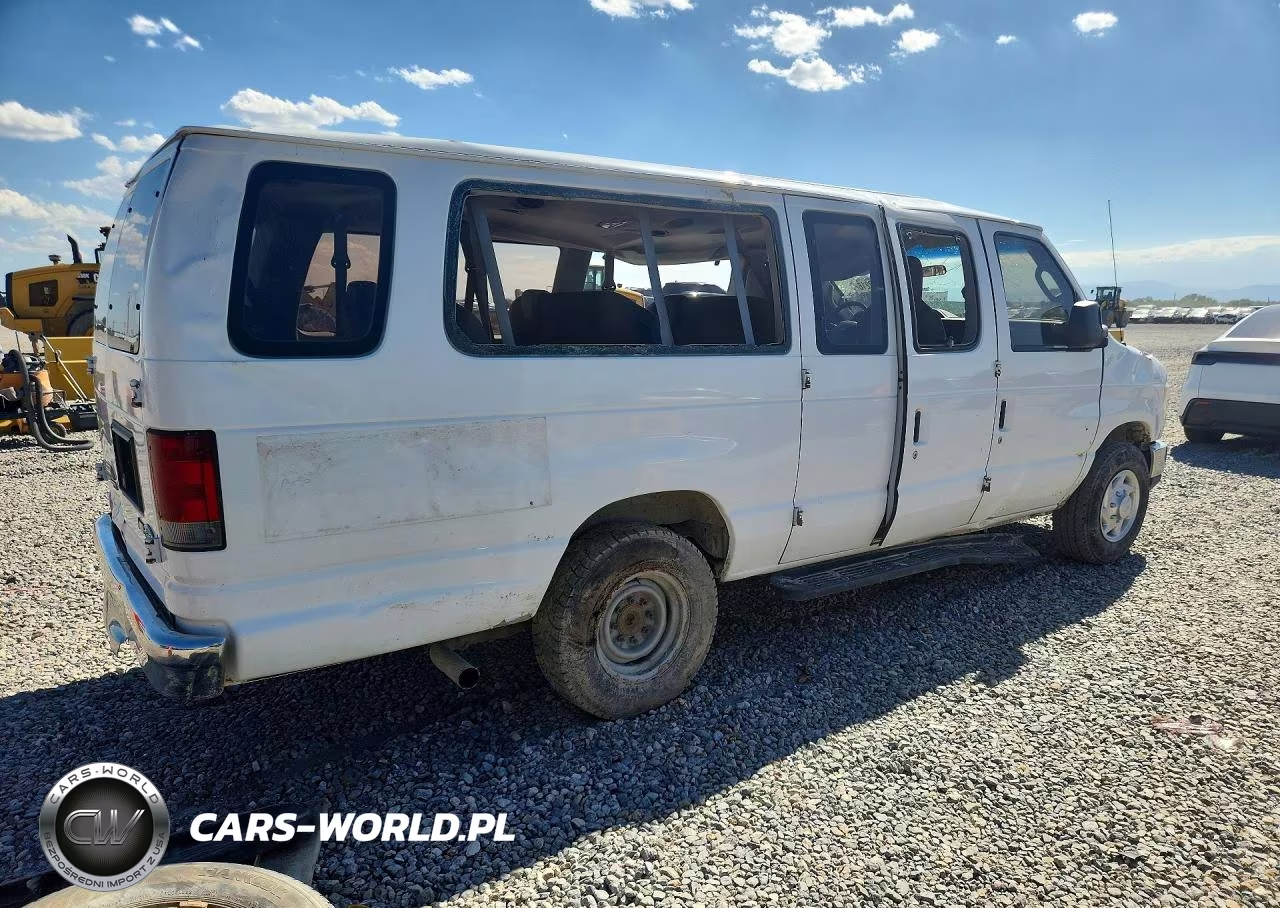 2010 Ford Econoline E350 Super Duty Wagon VIN:1FBSS3BL7ADA81394 - 3
