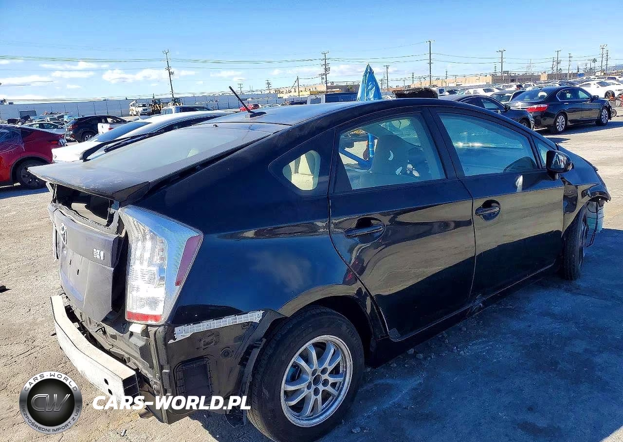 2011 Toyota Prius VIN:JTDKN3DU0B0260152 - 3