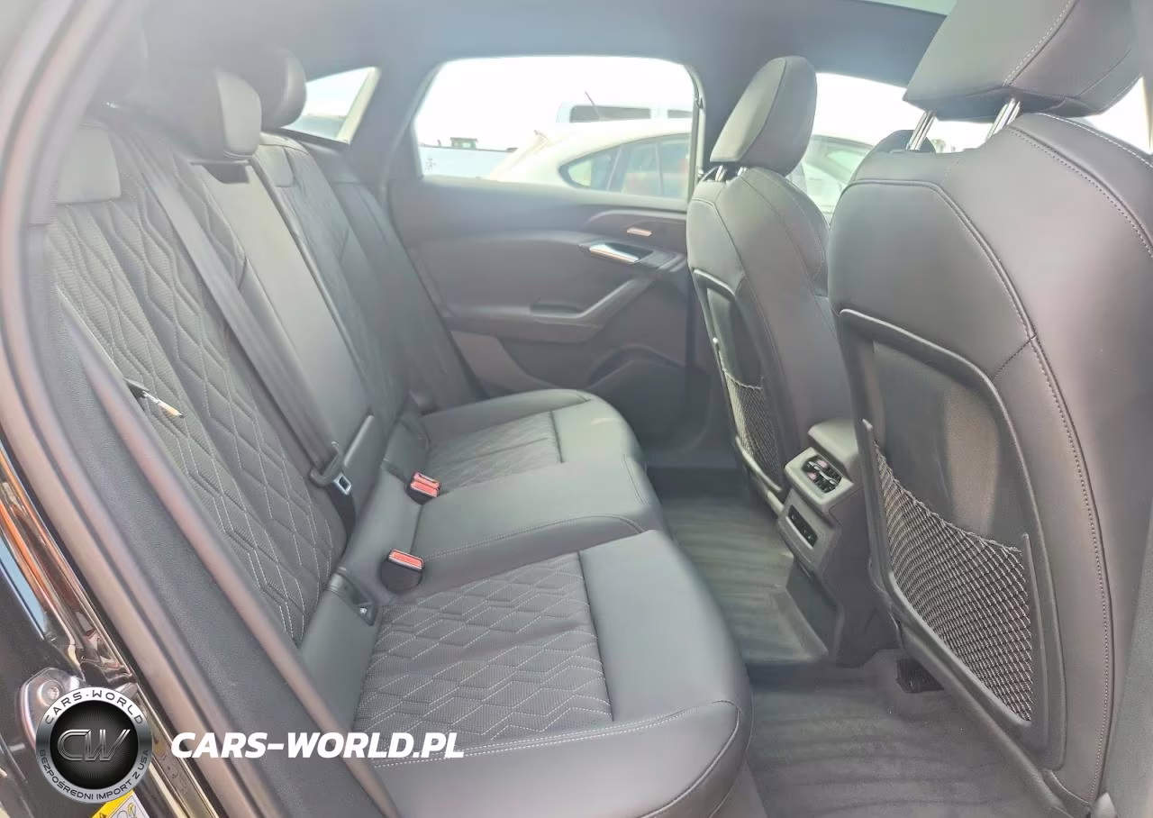 2025 Audi S6 E-Tron Prestige VIN:WAU3EAGH0SA020968 - 10